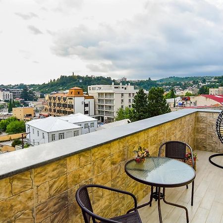 Valkhida'S Apartment Kutaisi Exteriér fotografie